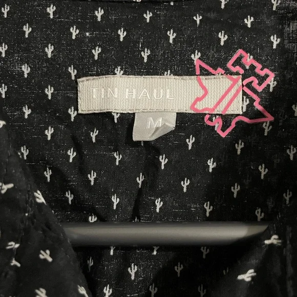 Cactus Button Up - Picture 2 of 2